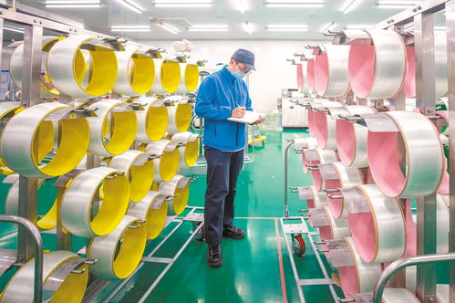 黃石宏和研發出4微米電子級玻纖紗 單絲直徑是頭發絲1 20